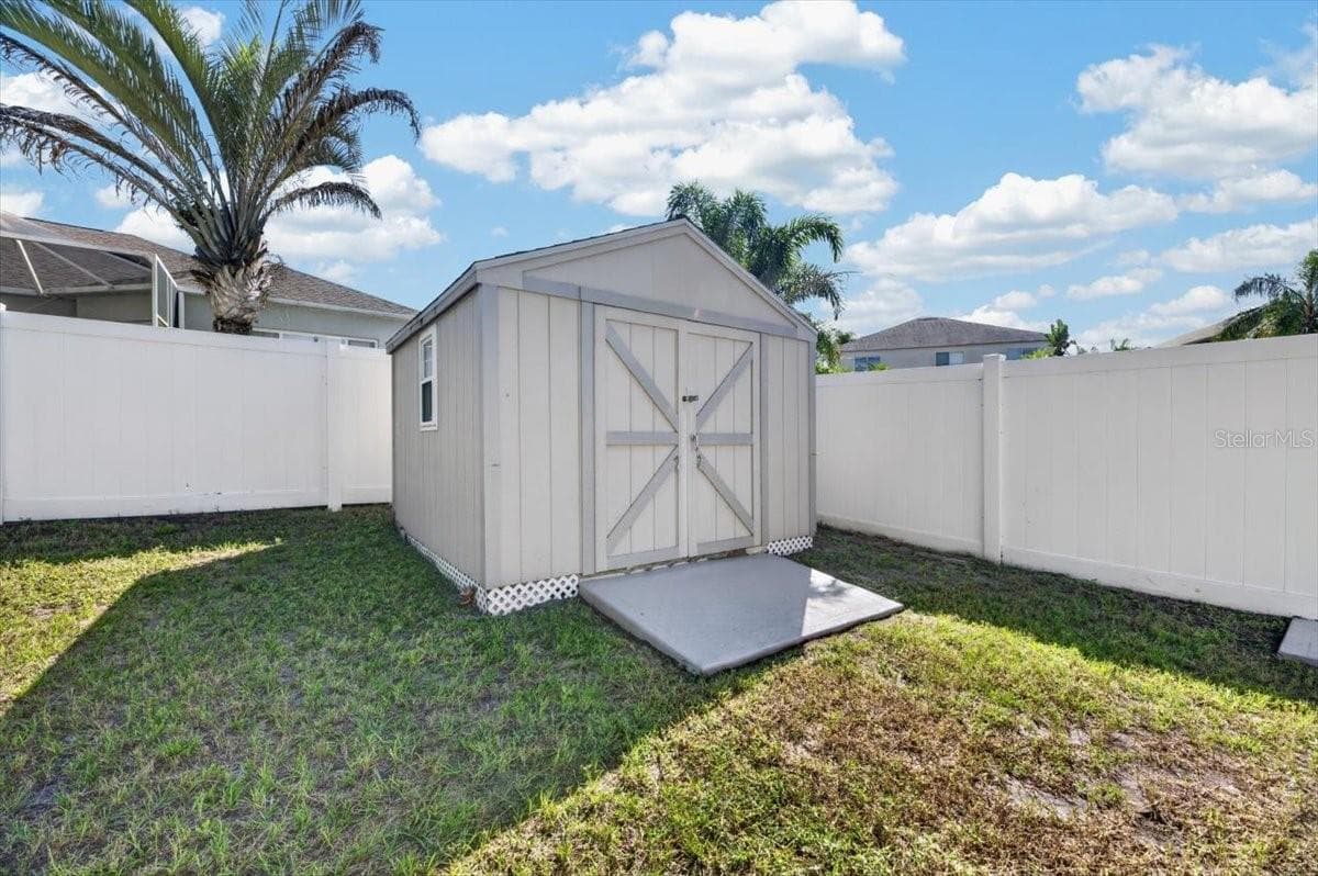 Shed - 10807 HOFFNER EDGE DR, RIVERVIEW