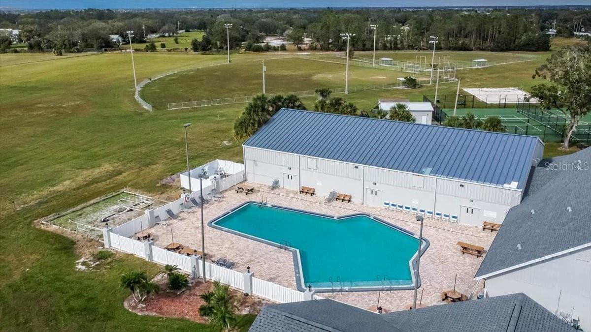 Single Family Residence at 10807 HOFFNER EDGE DR, RIVERVIEW, photo 64 of 78