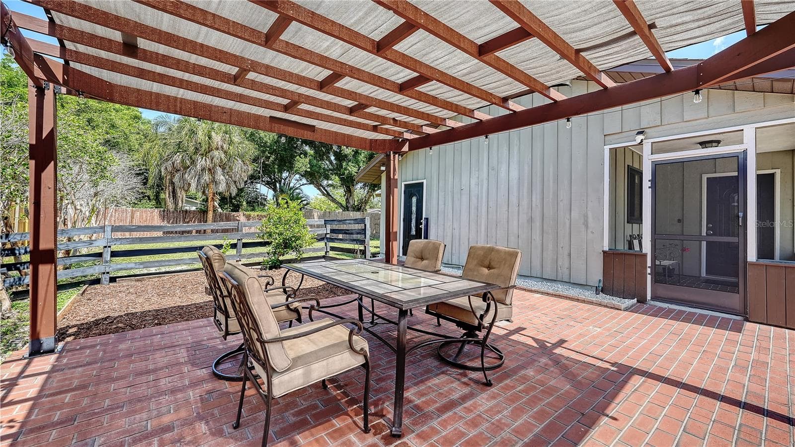 Front Porch2 - 4842 + LOT 8 & 9 NUTMEG AVE, SARASOTA