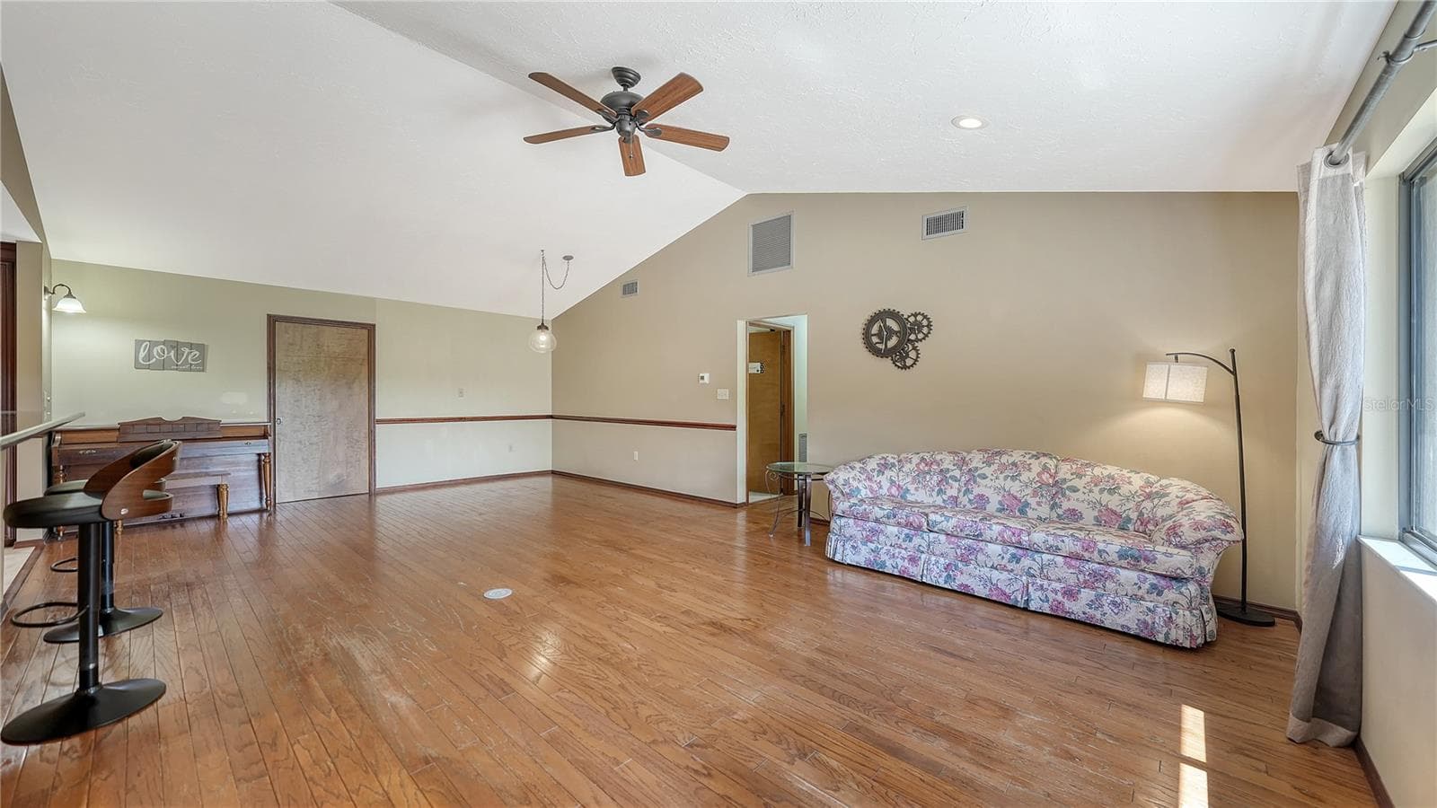 Living Room / Dining Room - 4842 + LOT 8 & 9 NUTMEG AVE, SARASOTA