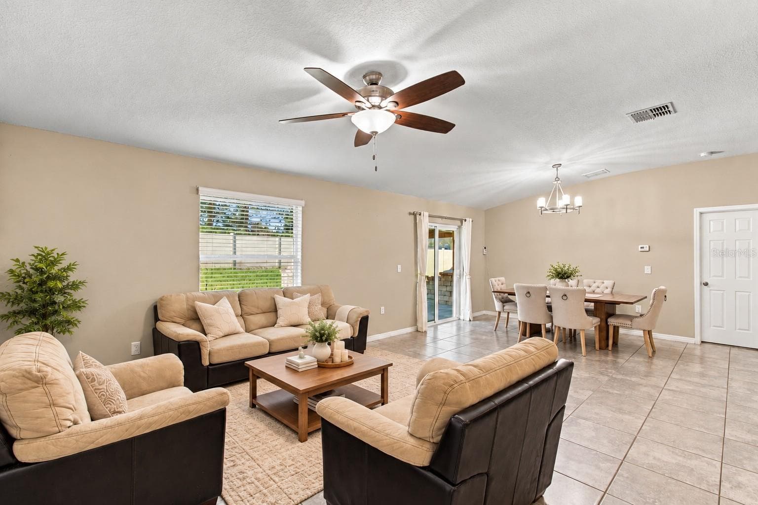 Single Family Residence at 3808 KEARSNEY ABBEY CIR, DOVER, photo 16 of 35