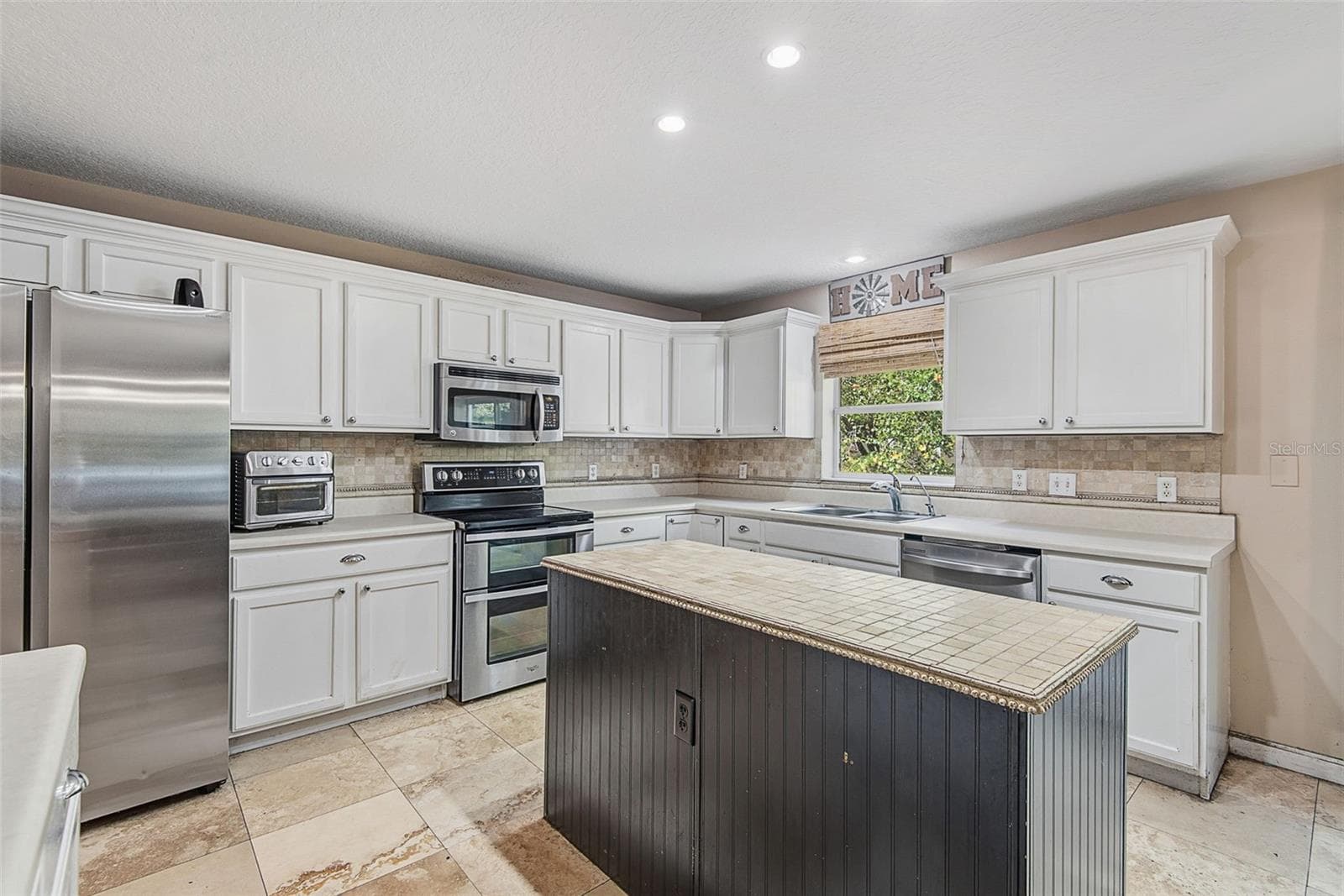 Single Family Residence at 75 PUTTER DR, PALM COAST, photo 17 of 82