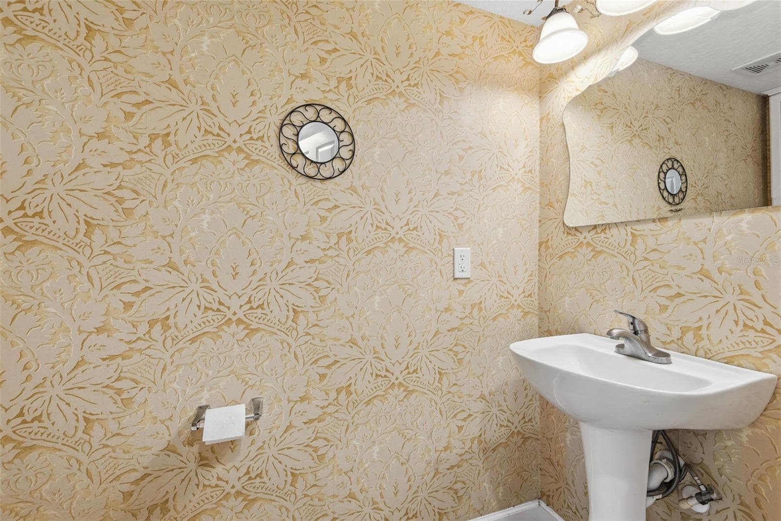 Single Family Residence at 75 PUTTER DR, PALM COAST, photo 23 of 82