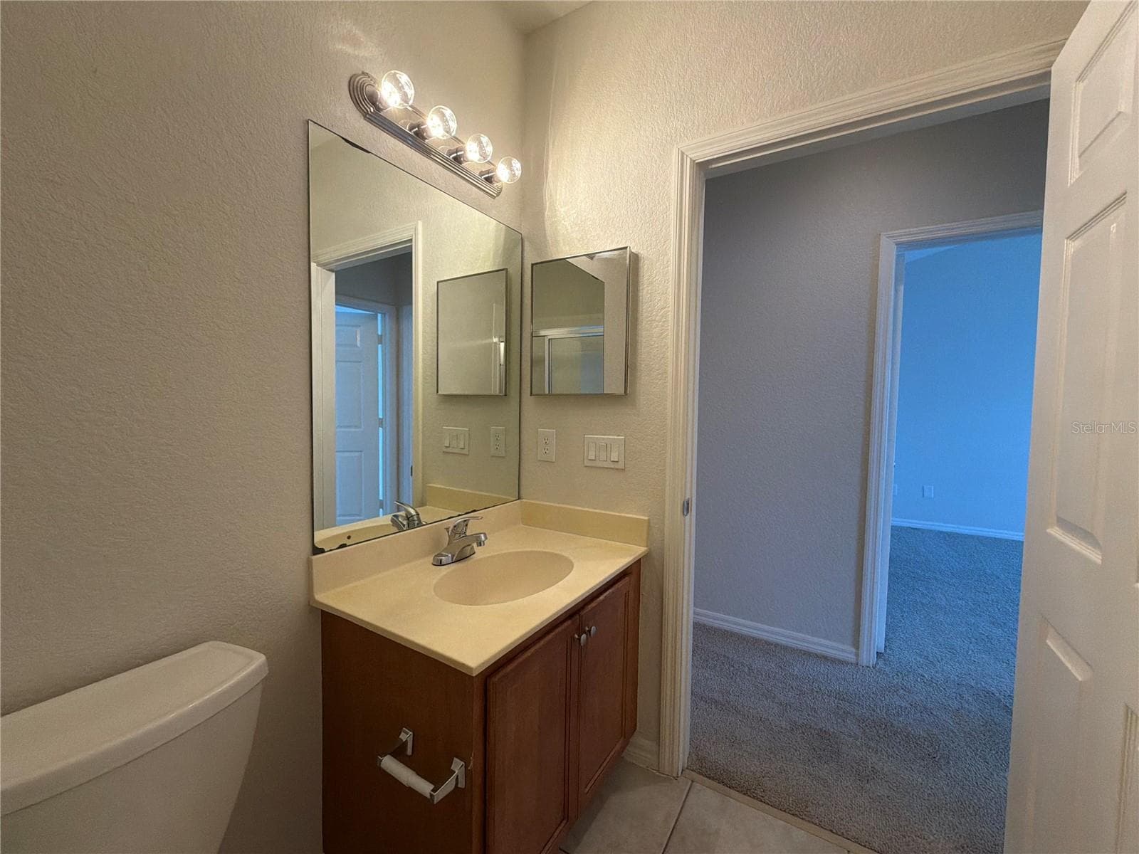 Condominium at 2334 GRAND CENTRAL PKWY #9, ORLANDO, photo 13 of 18