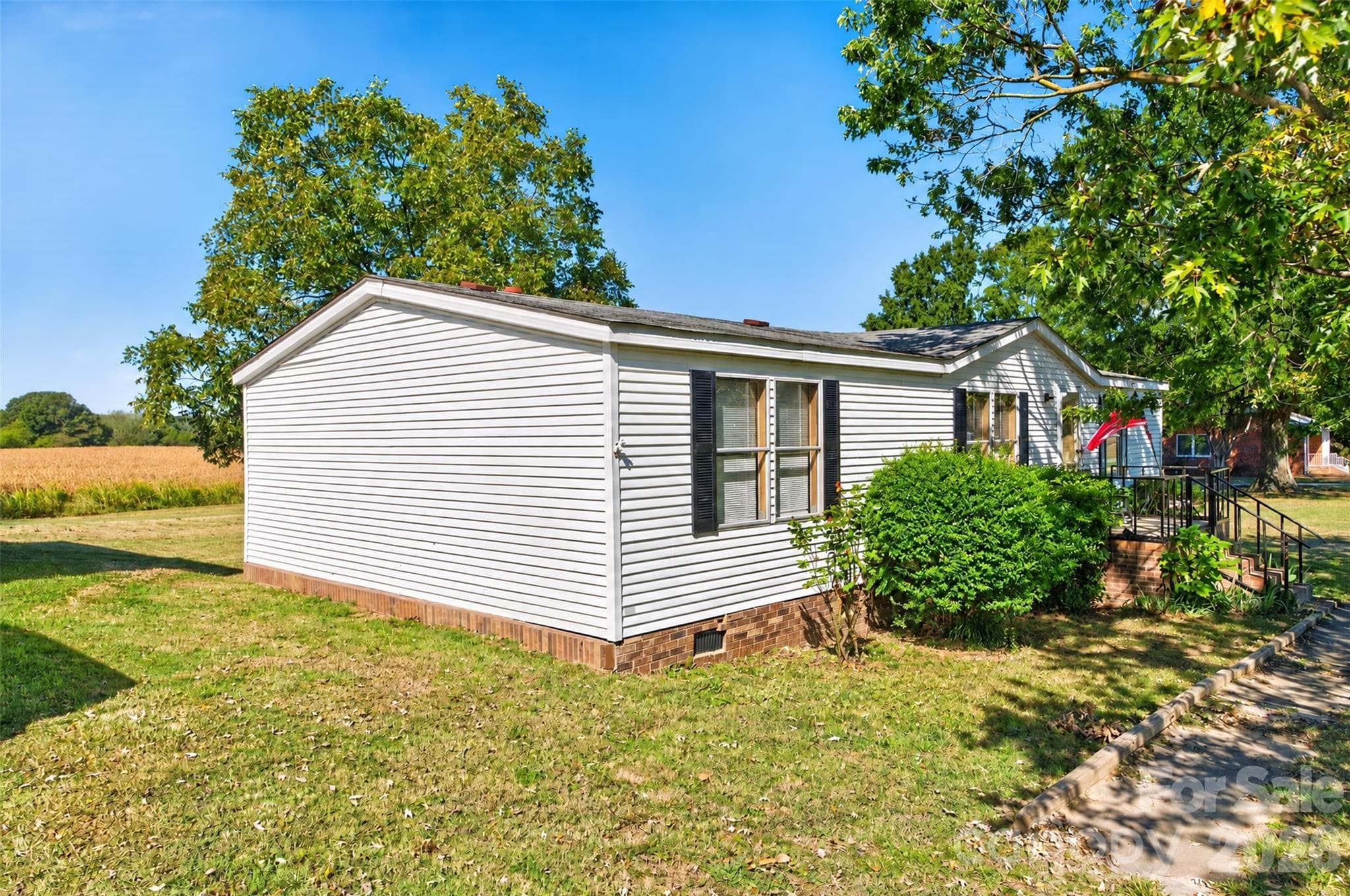 Single Family Residence at 3310 Plyler Mill Road, Monroe, photo 5 of 42