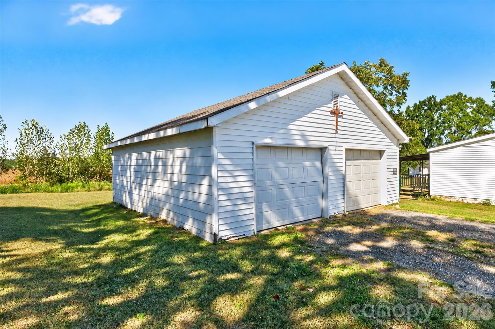 Single Family Residence at 3310 Plyler Mill Road, Monroe, photo 6 of 42