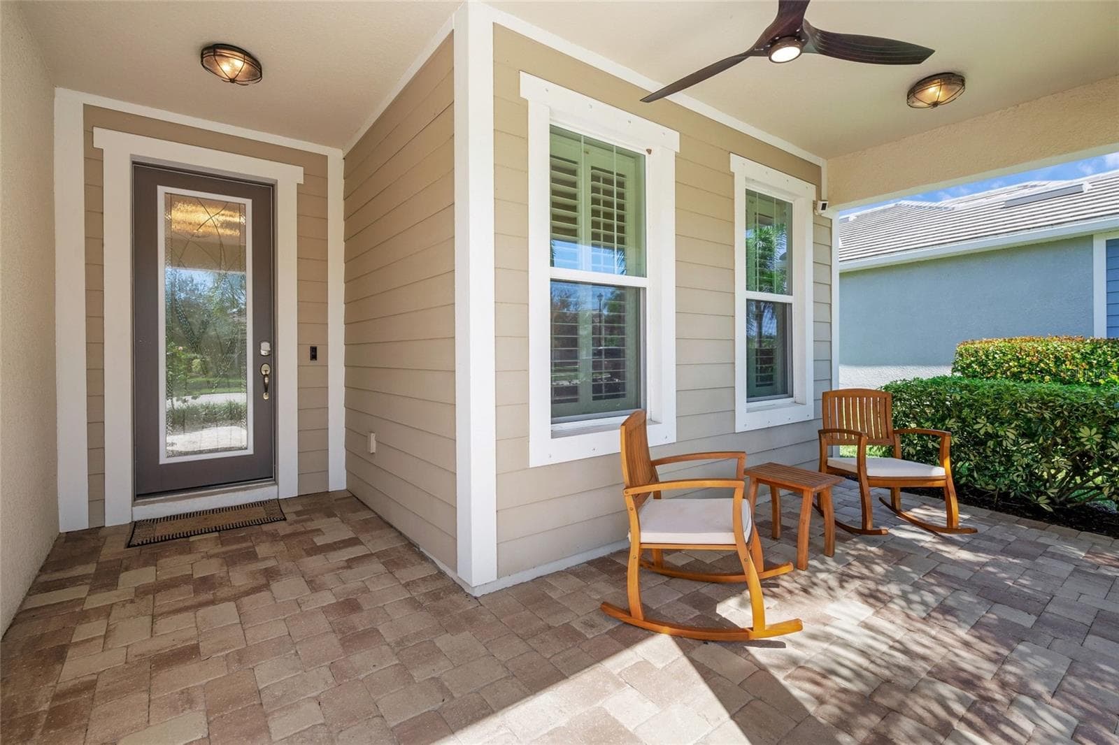 Single Family Residence at 5890 LONG SHORE LOOP, SARASOTA, photo 3 of 49