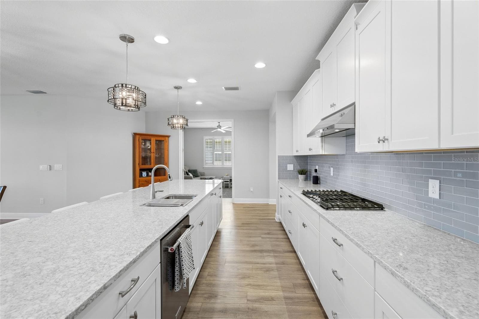 Single Family Residence at 5890 LONG SHORE LOOP, SARASOTA, photo 9 of 49