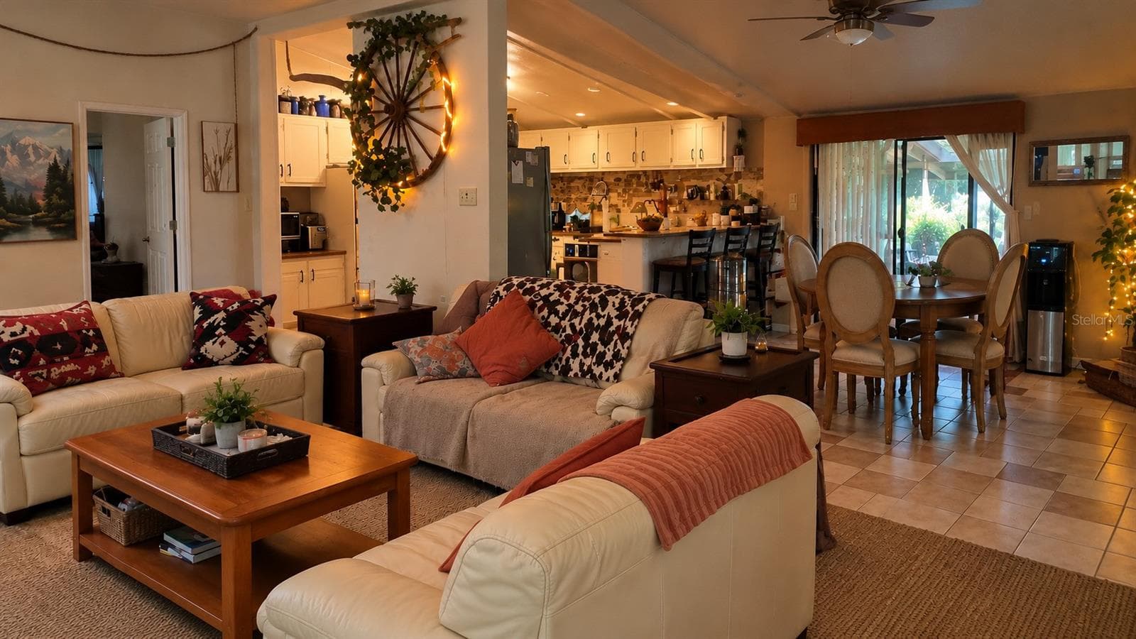 Manufactured Home at 7925 S LESLIE PT, FLORAL CITY, photo 2 of 6