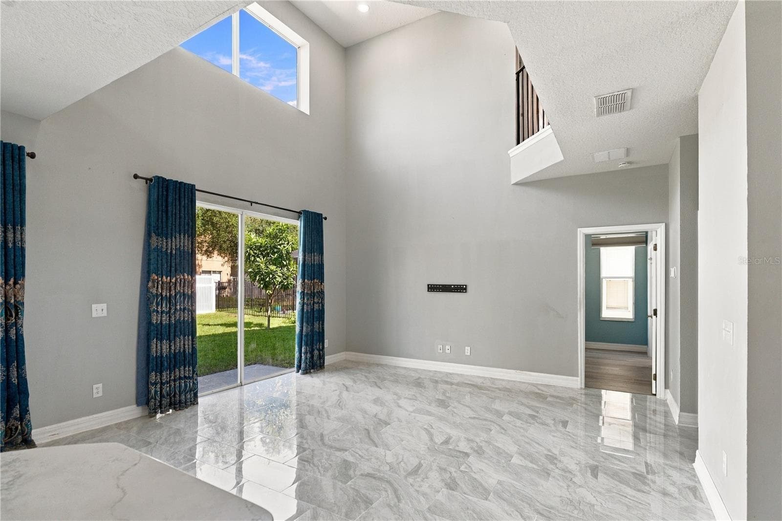 Single Family Residence at 13538 HIDDEN FOREST CIR, ORLANDO, photo 16 of 42
