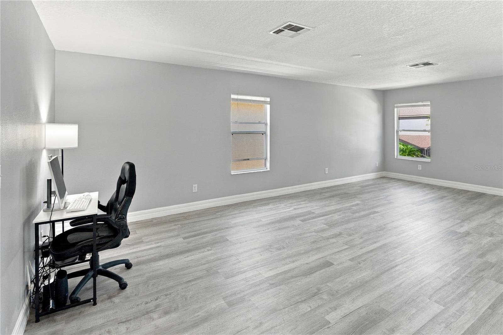 Single Family Residence at 13538 HIDDEN FOREST CIR, ORLANDO, photo 32 of 42