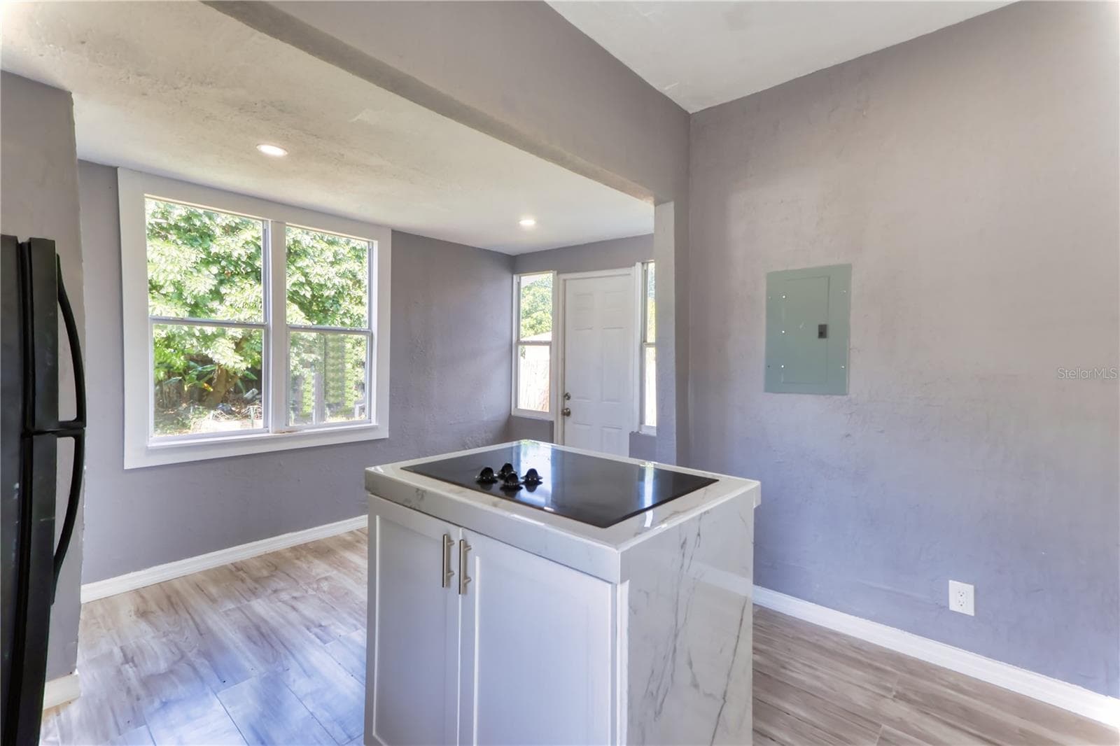 Single Family Residence at 2627 17TH AVE N, ST PETERSBURG, photo 5 of 24