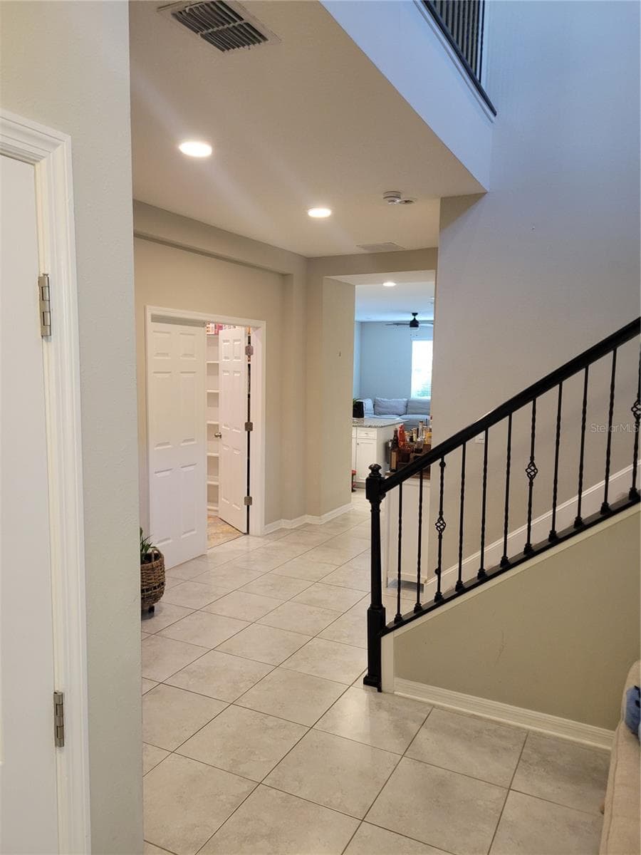Foyer - 37868 BEACON BRICK DR, ZEPHYRHILLS