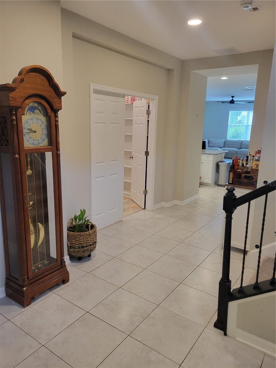 Foyer - 37868 BEACON BRICK DR, ZEPHYRHILLS