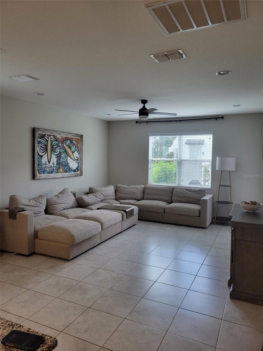 Living room - 37868 BEACON BRICK DR, ZEPHYRHILLS