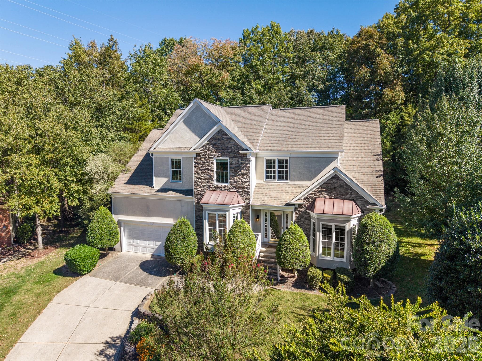Single Family Residence at 5705 Kinglet Lane, Charlotte, photo 6 of 47