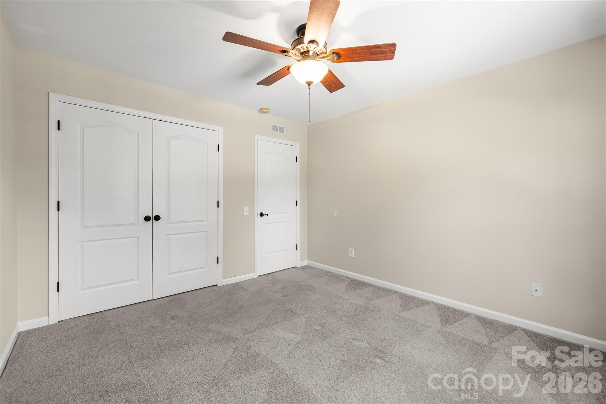 Single Family Residence at 5705 Kinglet Lane, Charlotte, photo 35 of 47