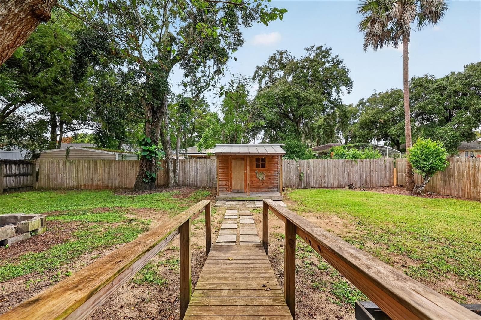 Single Family Residence at 906 KENTUCKY BLVD, EUSTIS, photo 21 of 33