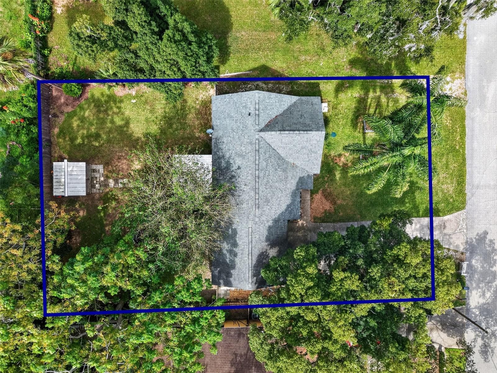 Single Family Residence at 906 KENTUCKY BLVD, EUSTIS, photo 31 of 33
