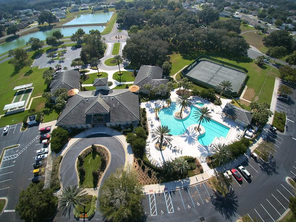 Single Family Residence at 27322 ORCHID GLADE ST, LEESBURG, photo 35 of 37