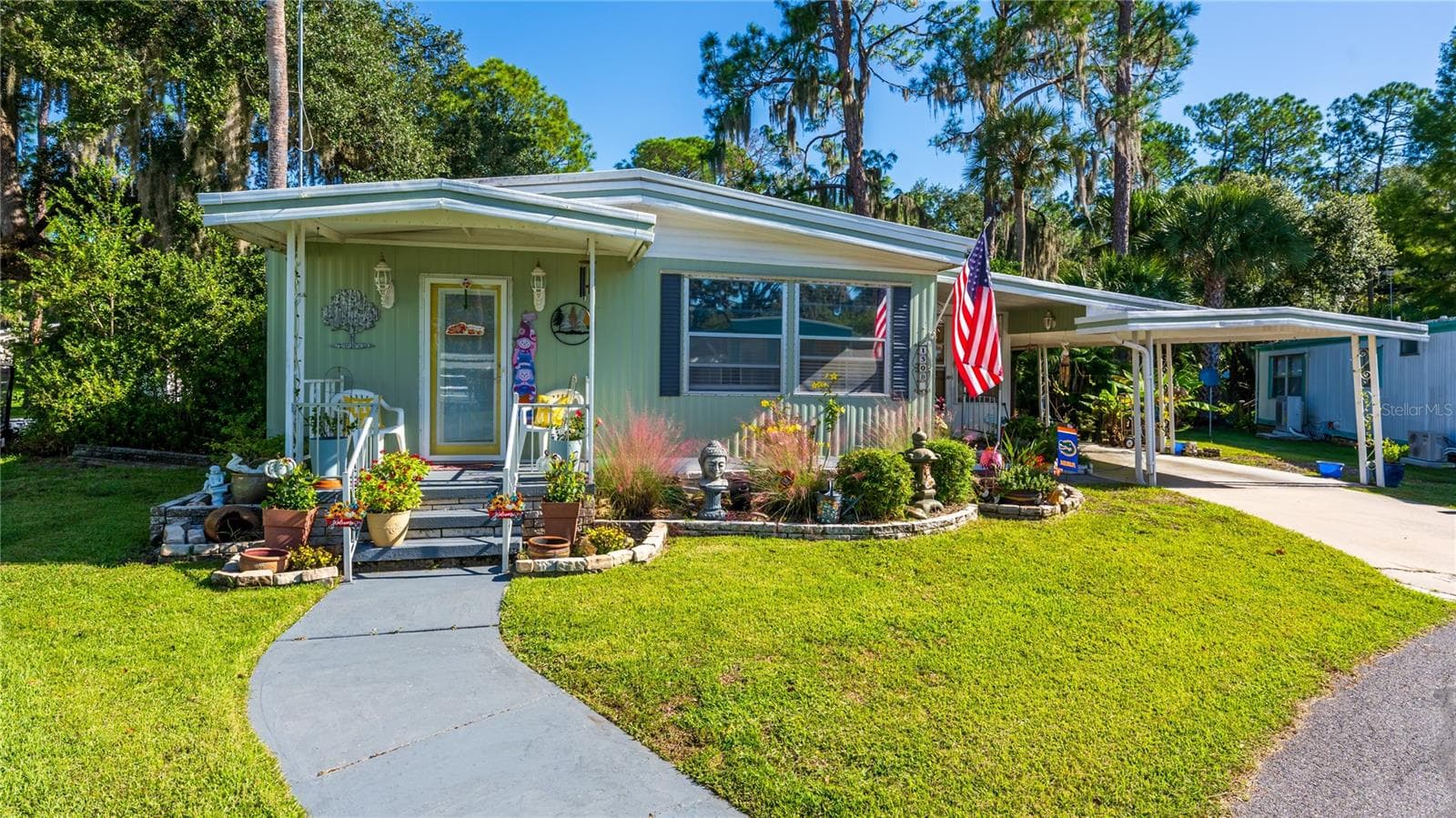 Front View - 130 PINEY RDG, EUSTIS
