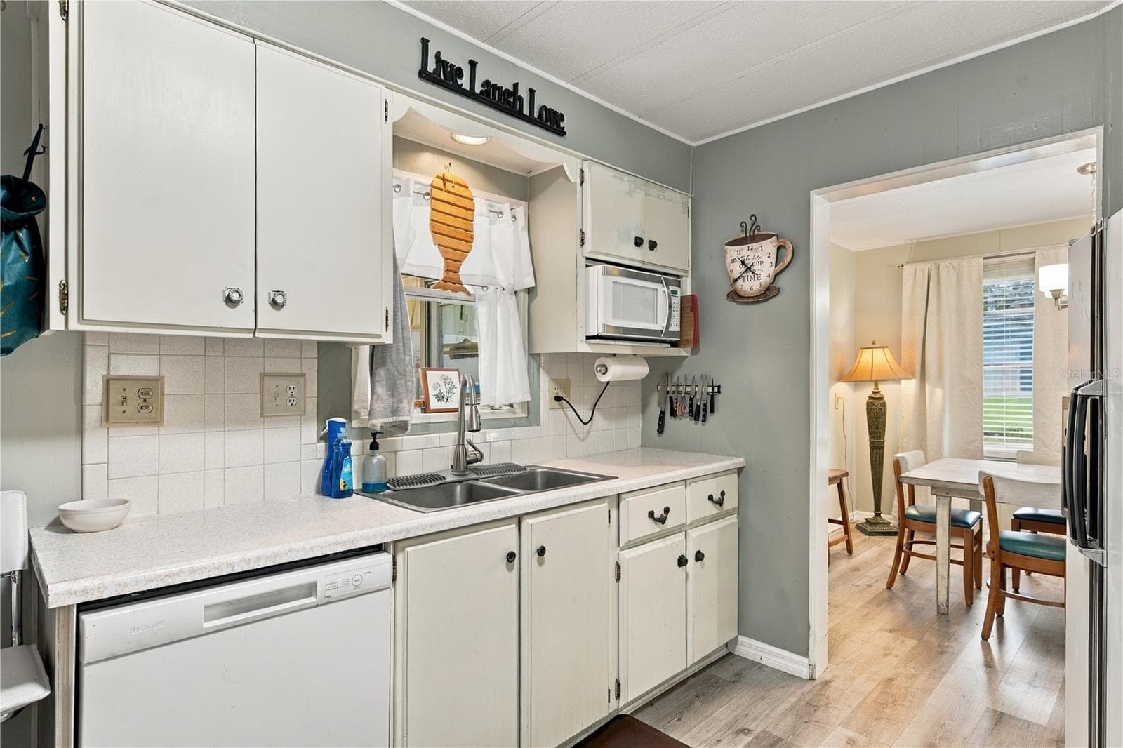 Kitchen - 130 PINEY RDG, EUSTIS