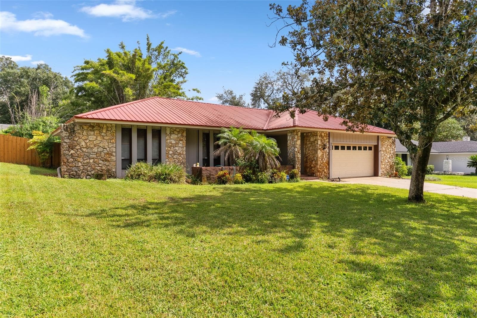 Single Family Residence at 991 ROLLING OAKS CV, ALTAMONTE SPRINGS, photo 4 of 47