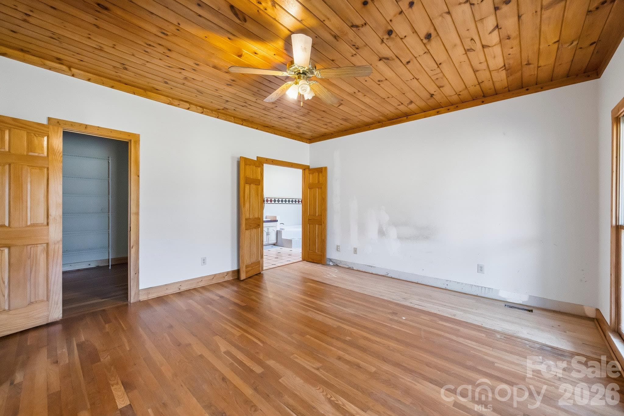 Primary Suite - 1130 Beamguard Road, Clover