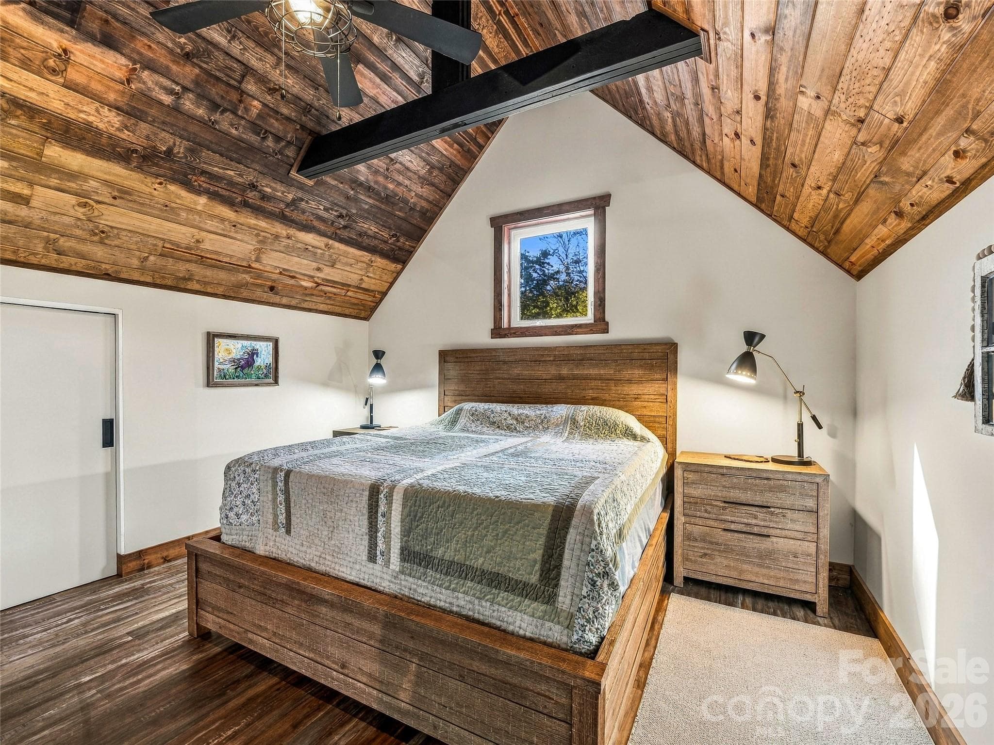 Apartment above the horse stables. - 422 Heart Stone Way, Burnsville
