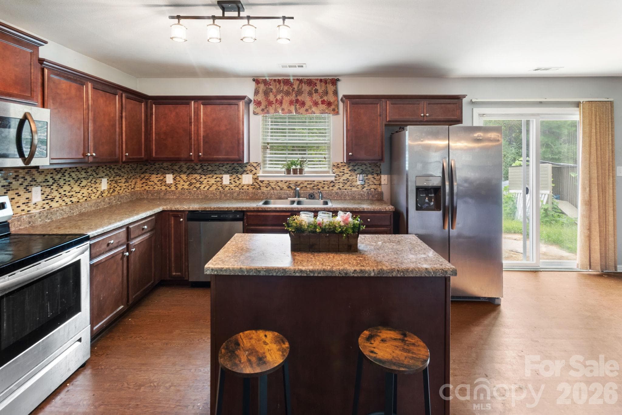 Single Family Residence at 4012 Long Arrow Drive, Concord, photo 8 of 31