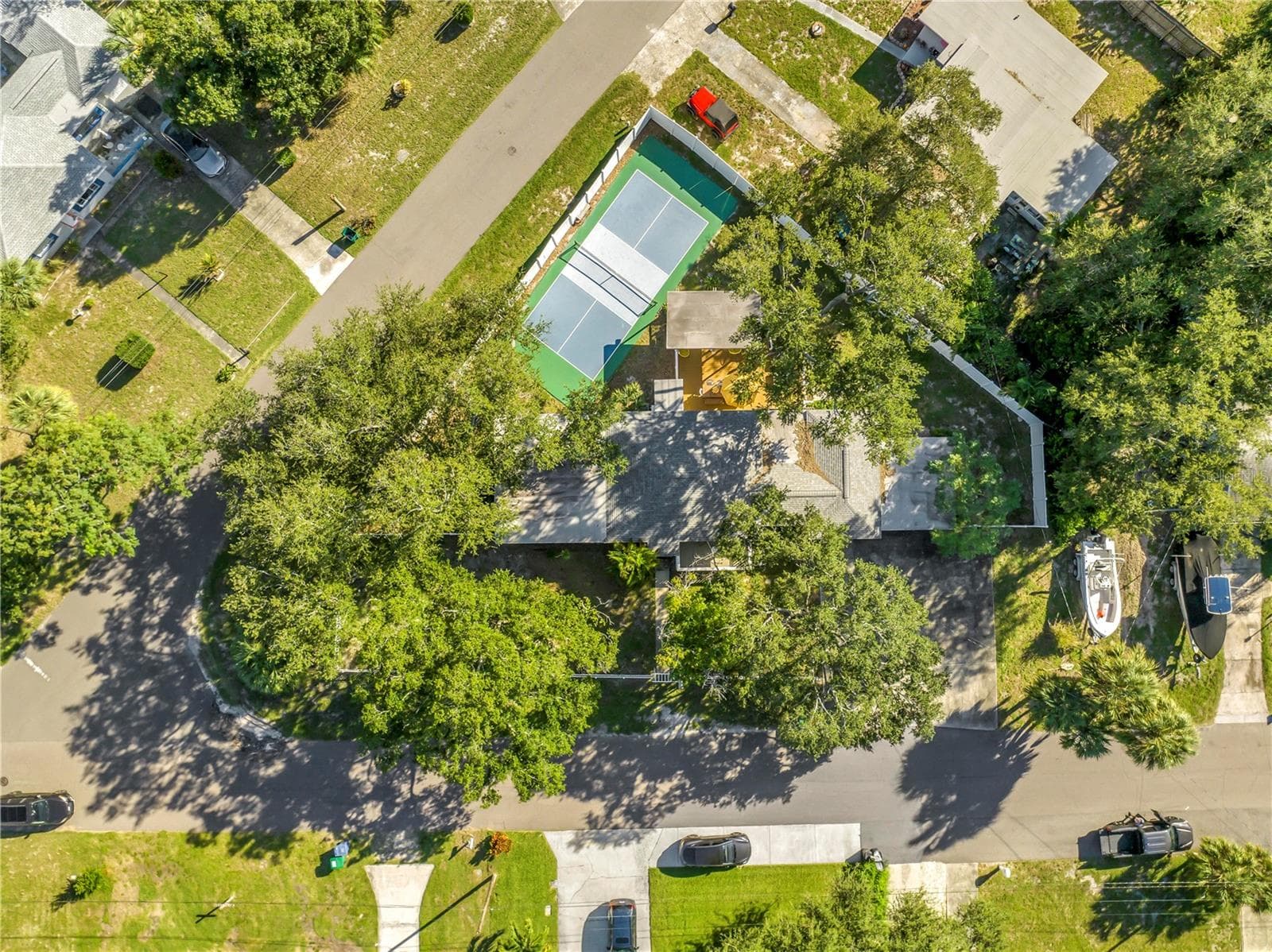Single Family Residence at 10804 SEMINOLE DR N, ST PETERSBURG, photo 10 of 56