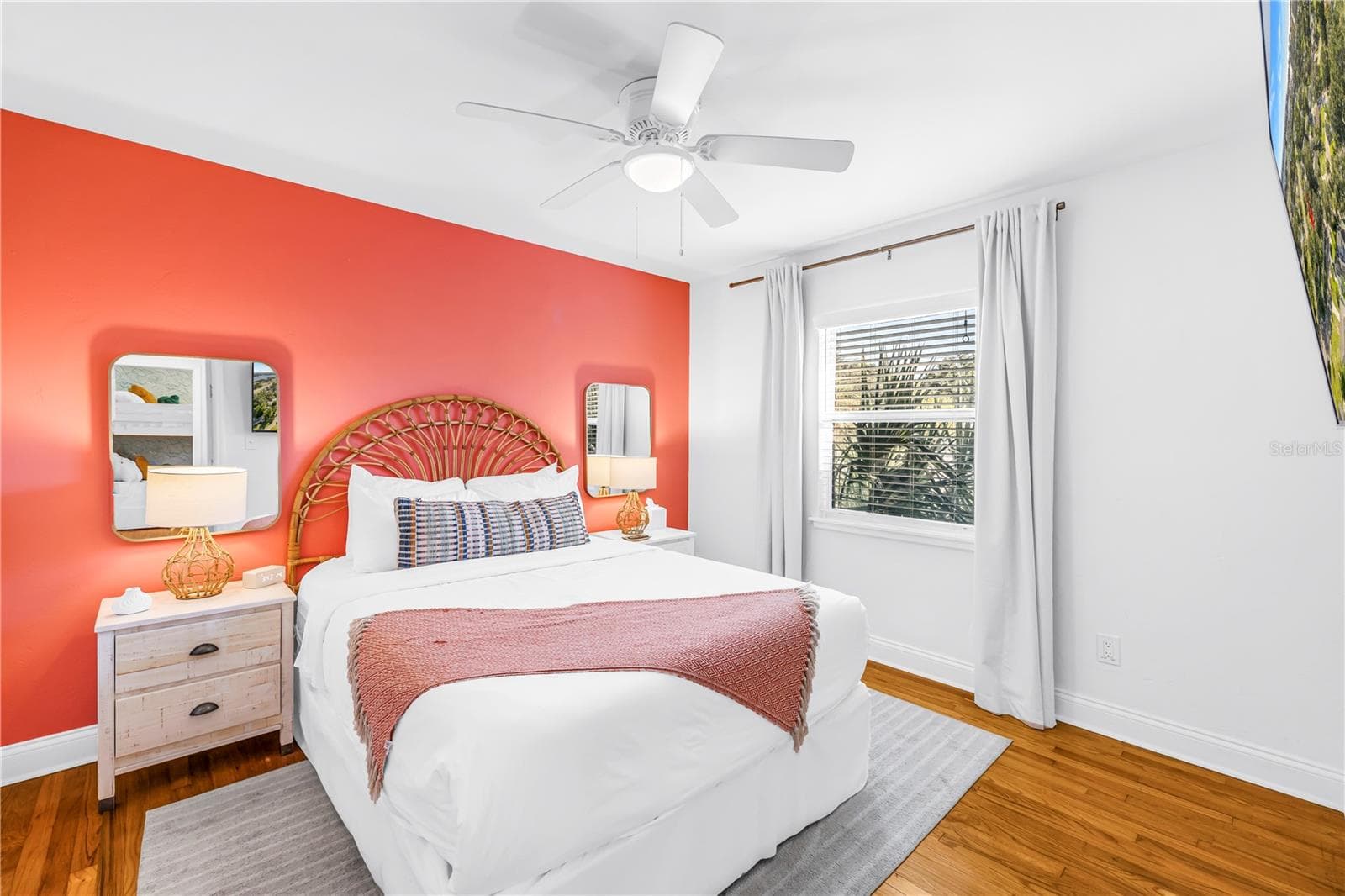 Single Family Residence at 10804 SEMINOLE DR N, ST PETERSBURG, photo 18 of 56