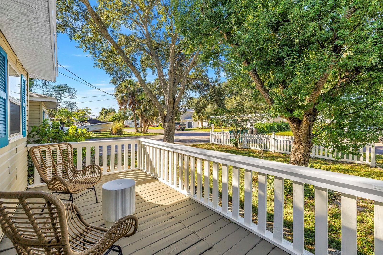 Single Family Residence at 10804 SEMINOLE DR N, ST PETERSBURG, photo 36 of 56