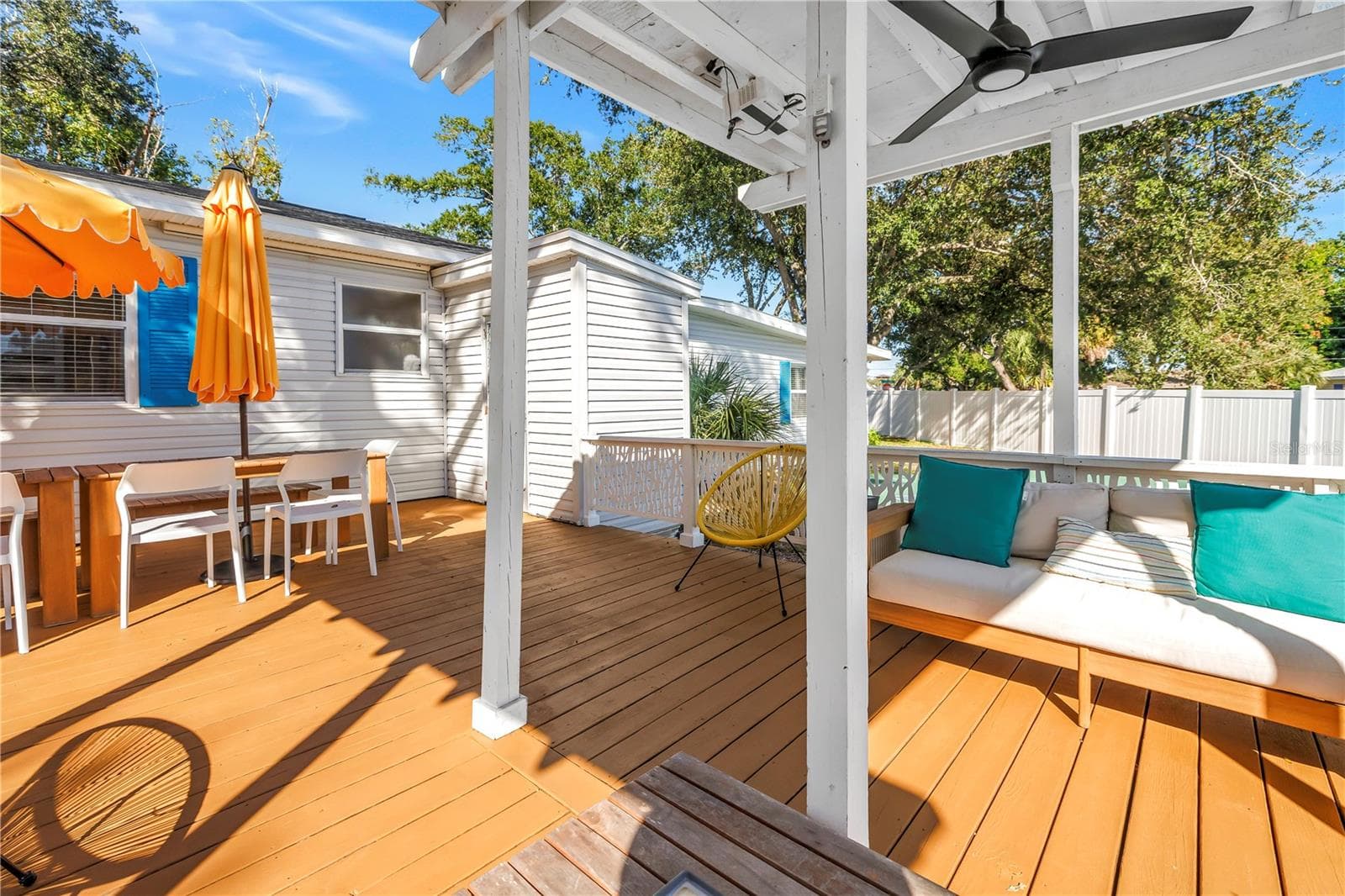 Single Family Residence at 10804 SEMINOLE DR N, ST PETERSBURG, photo 47 of 56