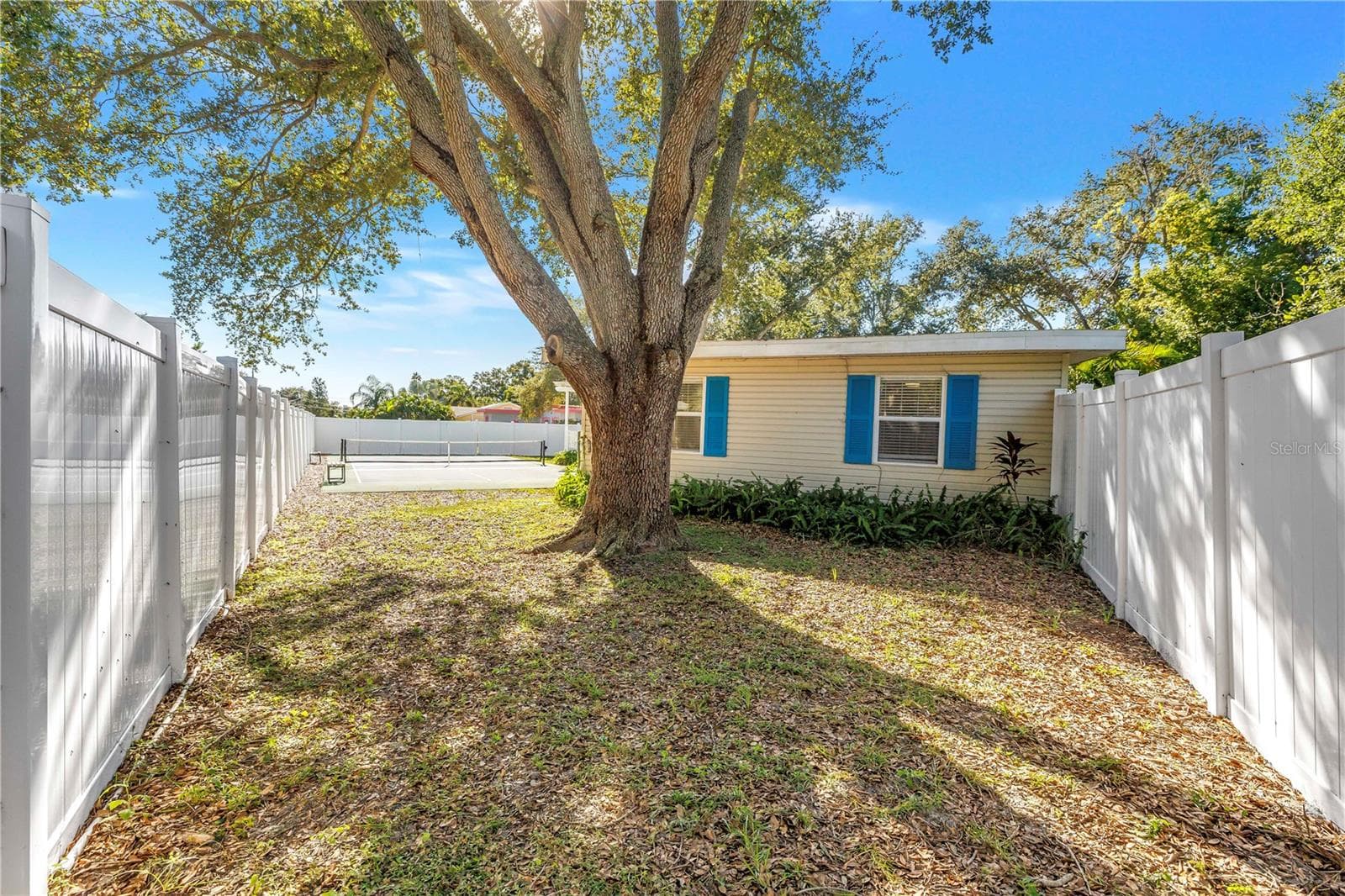 Single Family Residence at 10804 SEMINOLE DR N, ST PETERSBURG, photo 48 of 56