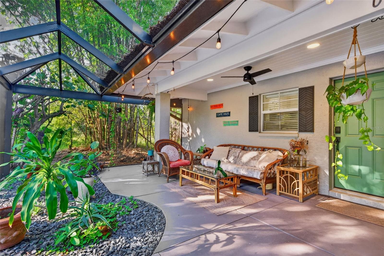 Mother-in law suite entrance/side - 290 SPANIARDS RD, PLACIDA
