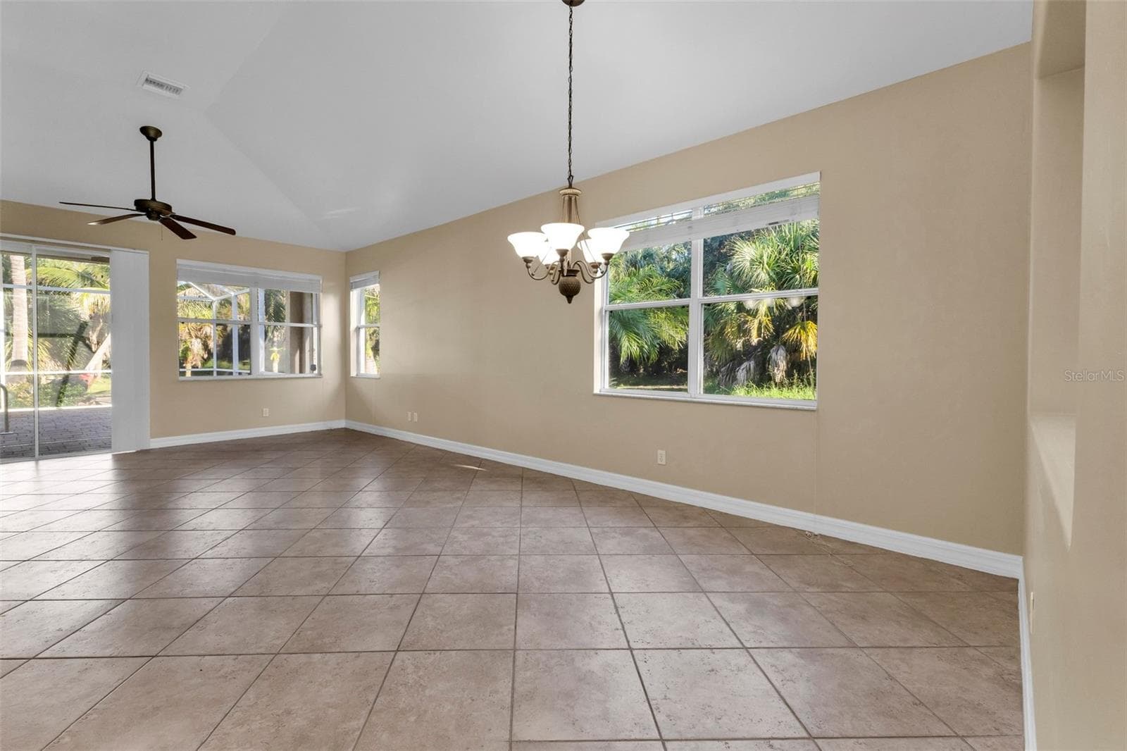 Single Family Residence at 17509 LOCKHART CT, PUNTA GORDA, photo 13 of 62