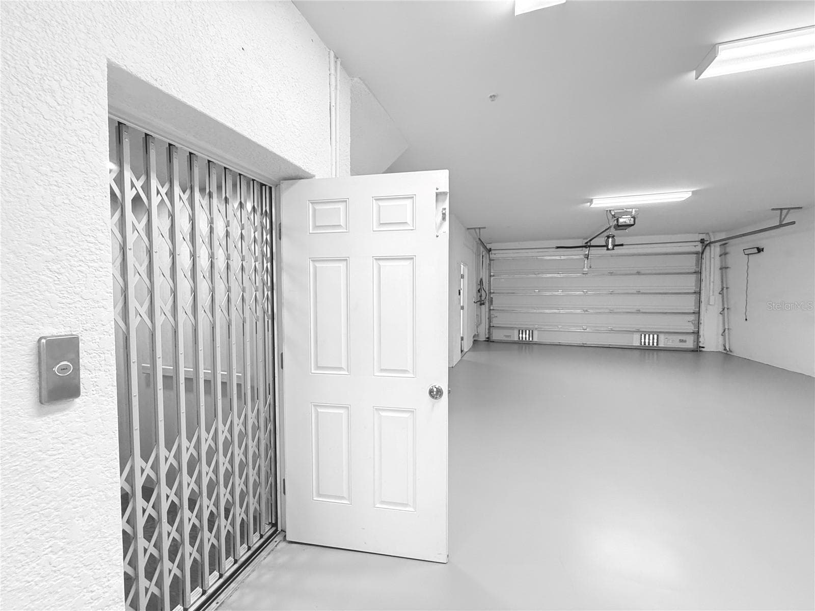 WHOLE HOME ELEVATOR!!!!! - 10320 LANDS END CIR #47, PLACIDA