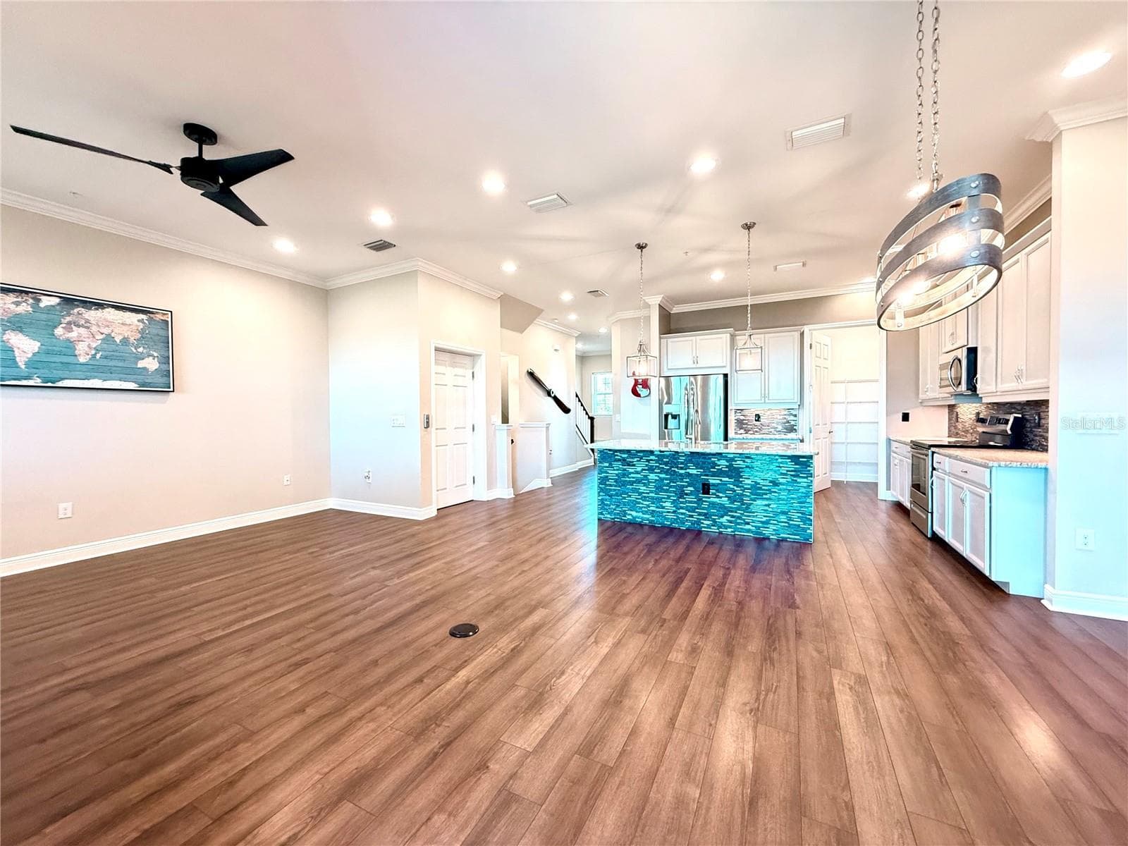 Upgraded lighting throughout! - 10320 LANDS END CIR #47, PLACIDA