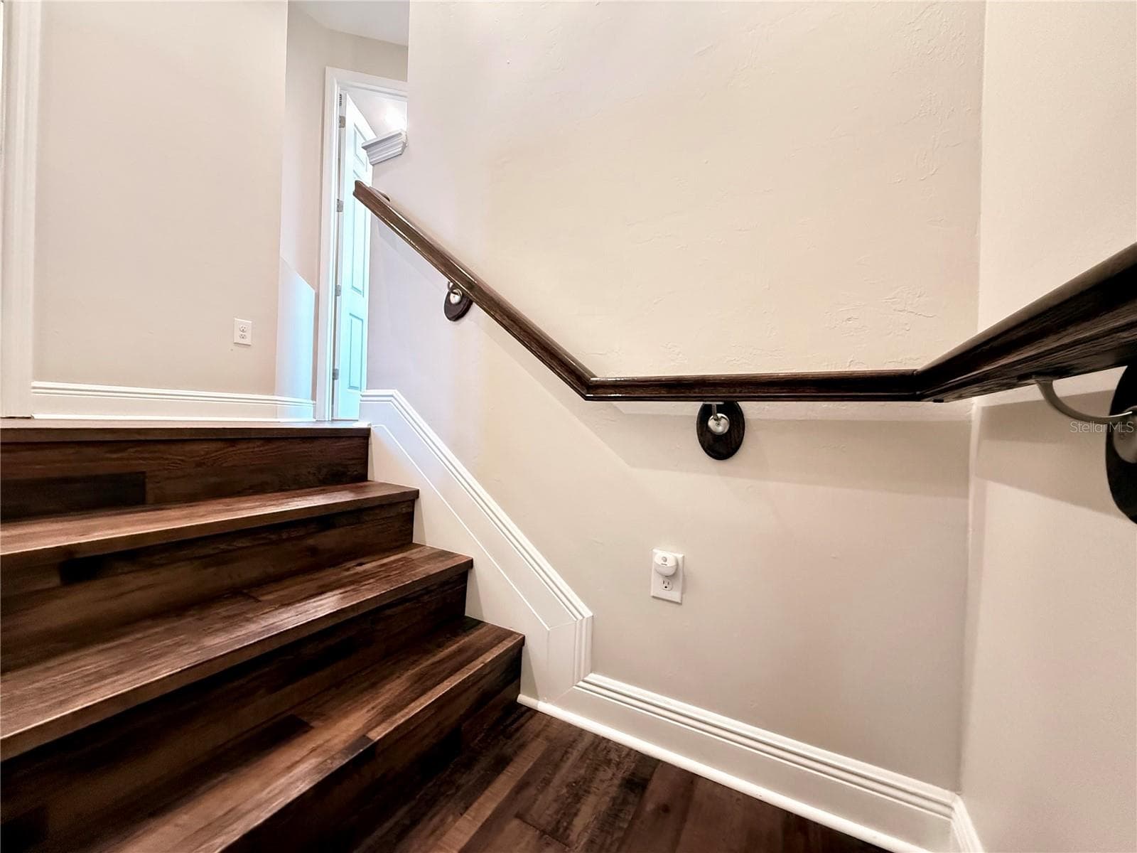 Let's go to the 3rd floor! - 10320 LANDS END CIR #47, PLACIDA