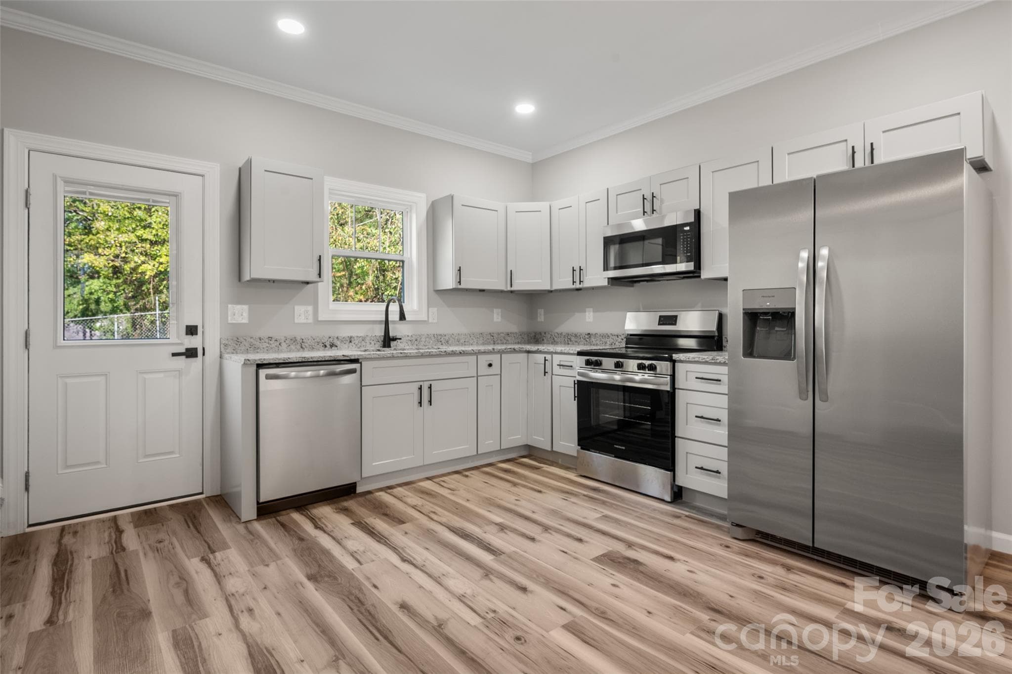 Townhouse at 302 Sycamore Avenue SW, Concord, photo 14 of 44