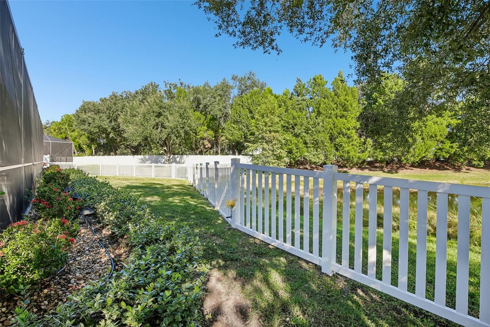 Single Family Residence at 14807 BOWFIN TER, LAKEWOOD RANCH, photo 60 of 63