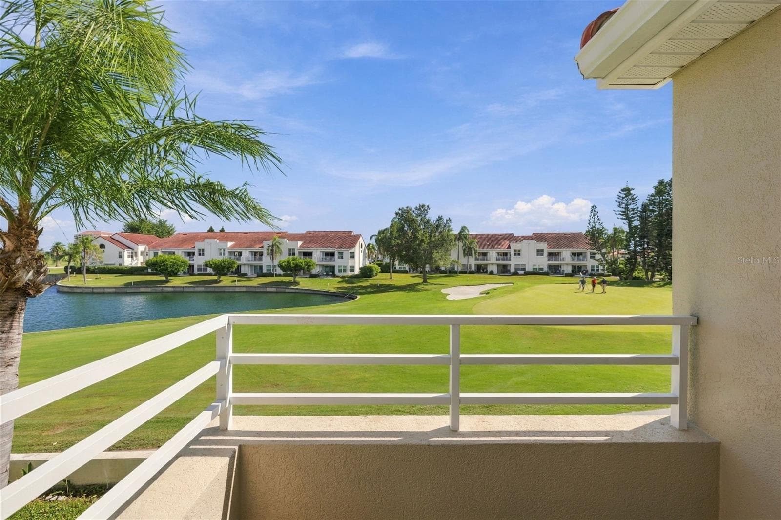 Townhouse at 6101 MIRADA CIR, ST PETERSBURG, photo 17 of 40