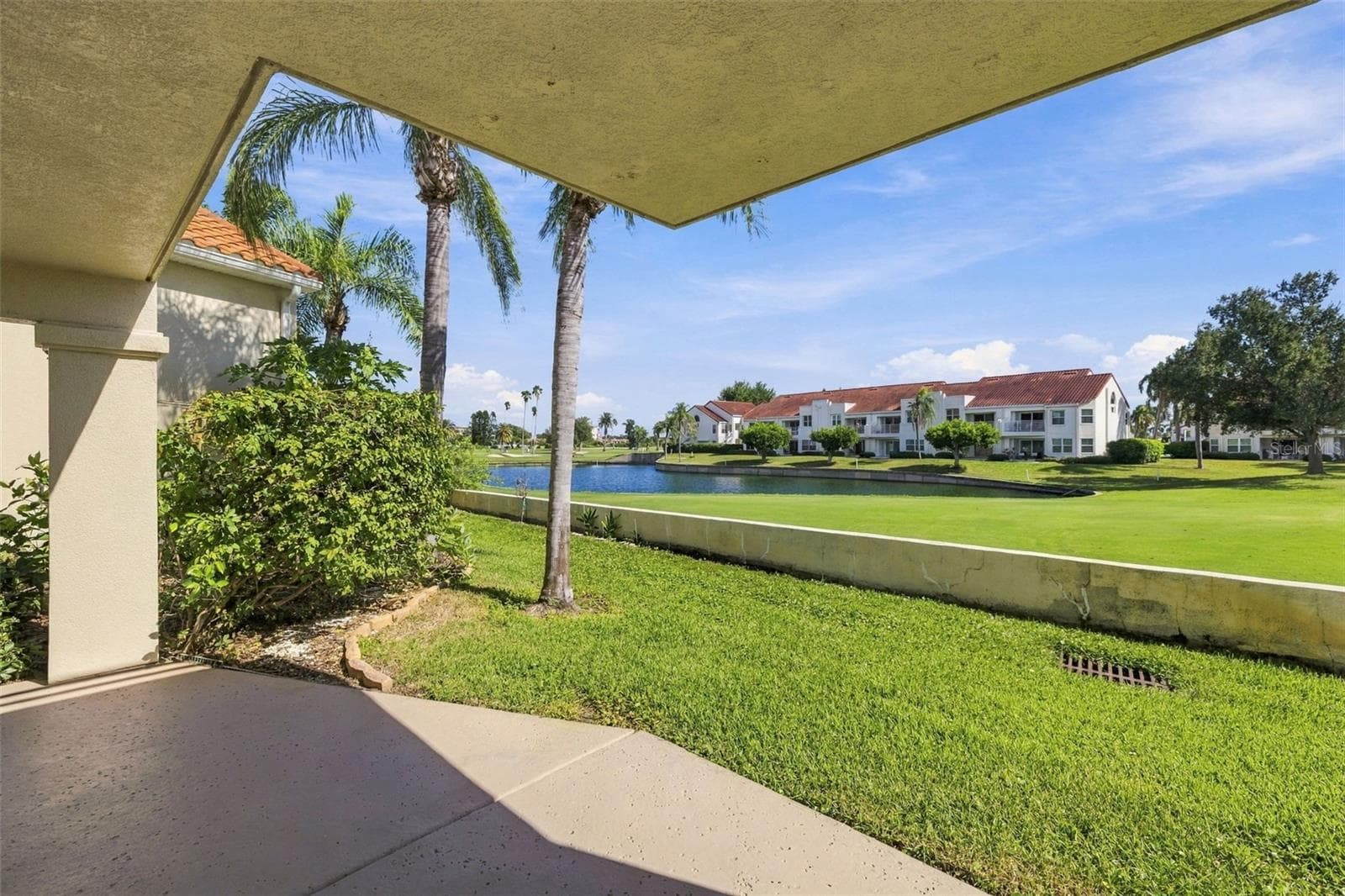 Townhouse at 6101 MIRADA CIR, ST PETERSBURG, photo 22 of 40