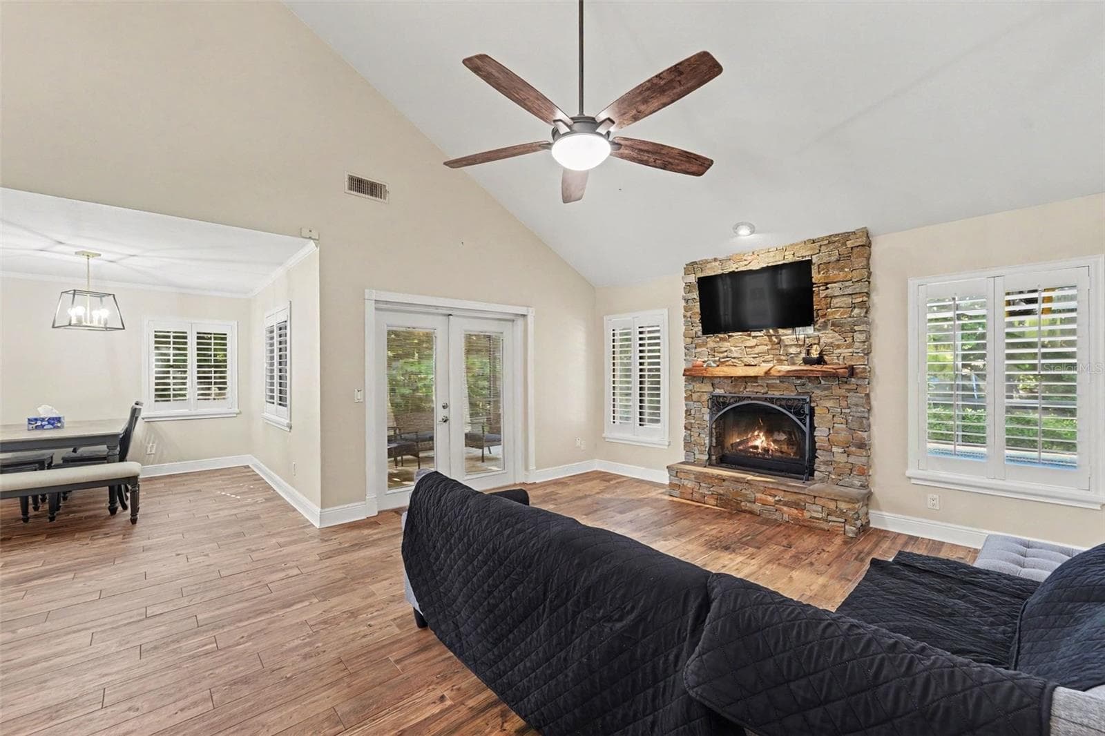 Single Family Residence at 6307 SONGBIRD WAY, TAMPA, photo 11 of 26