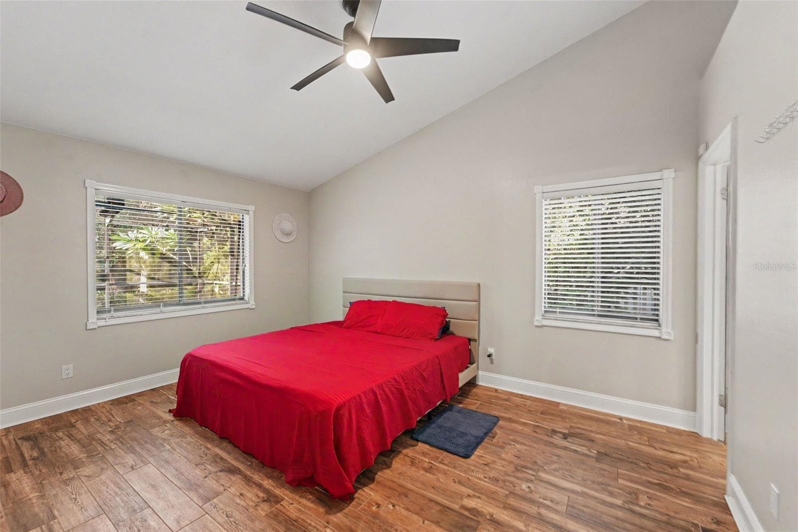 Single Family Residence at 6307 SONGBIRD WAY, TAMPA, photo 13 of 26