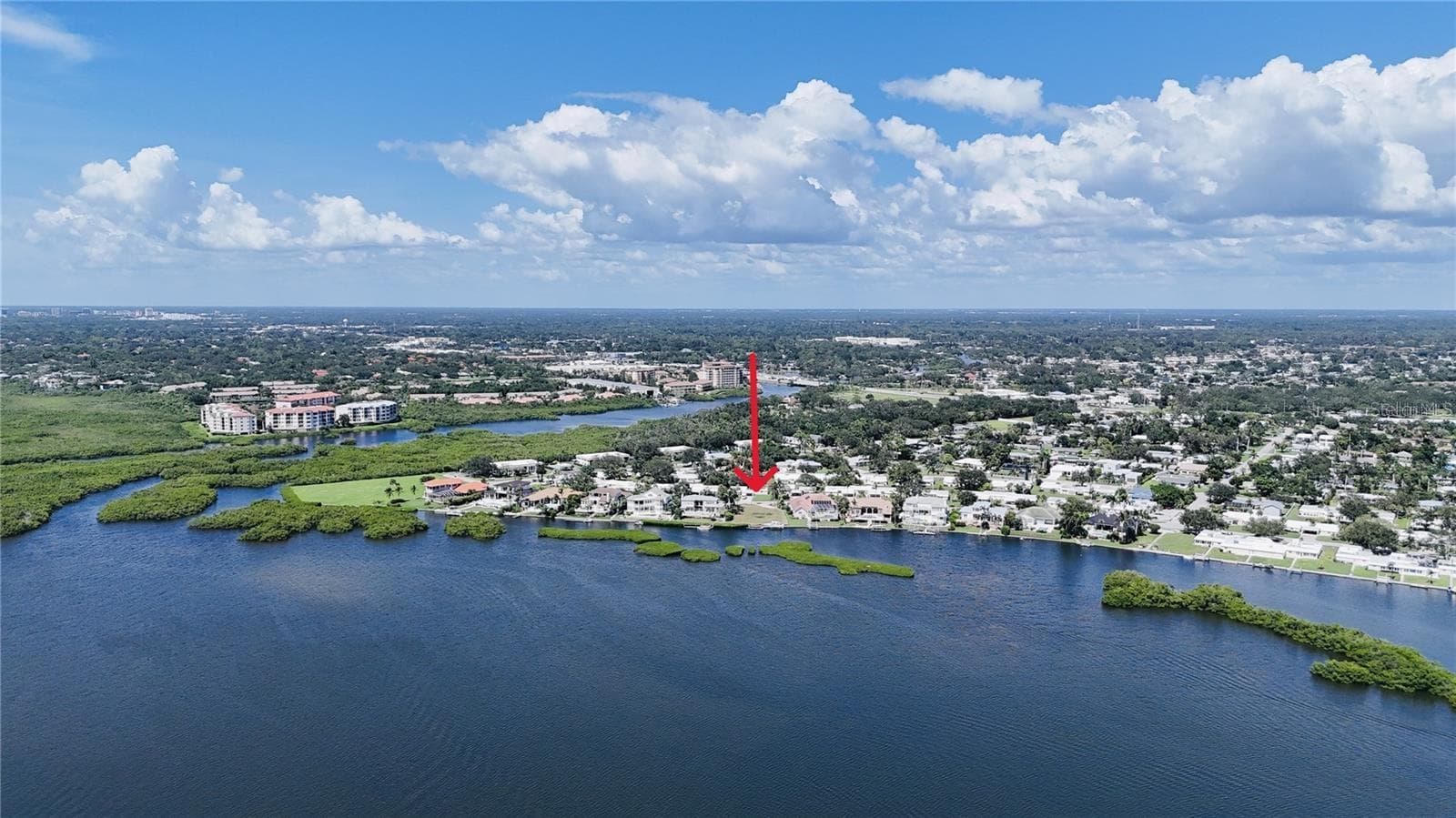 Single Family Residence at 5848 TIDEWOOD AVE, SARASOTA, photo 7 of 11