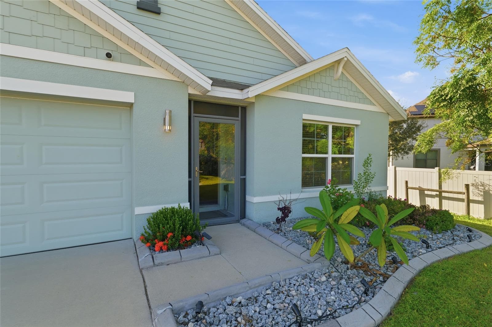 Single Family Residence at 11805 DOWNY BIRCH DR, RIVERVIEW, photo 3 of 45