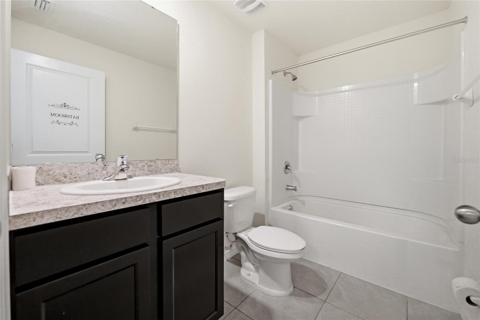 Single Family Residence at 11805 DOWNY BIRCH DR, RIVERVIEW, photo 6 of 45