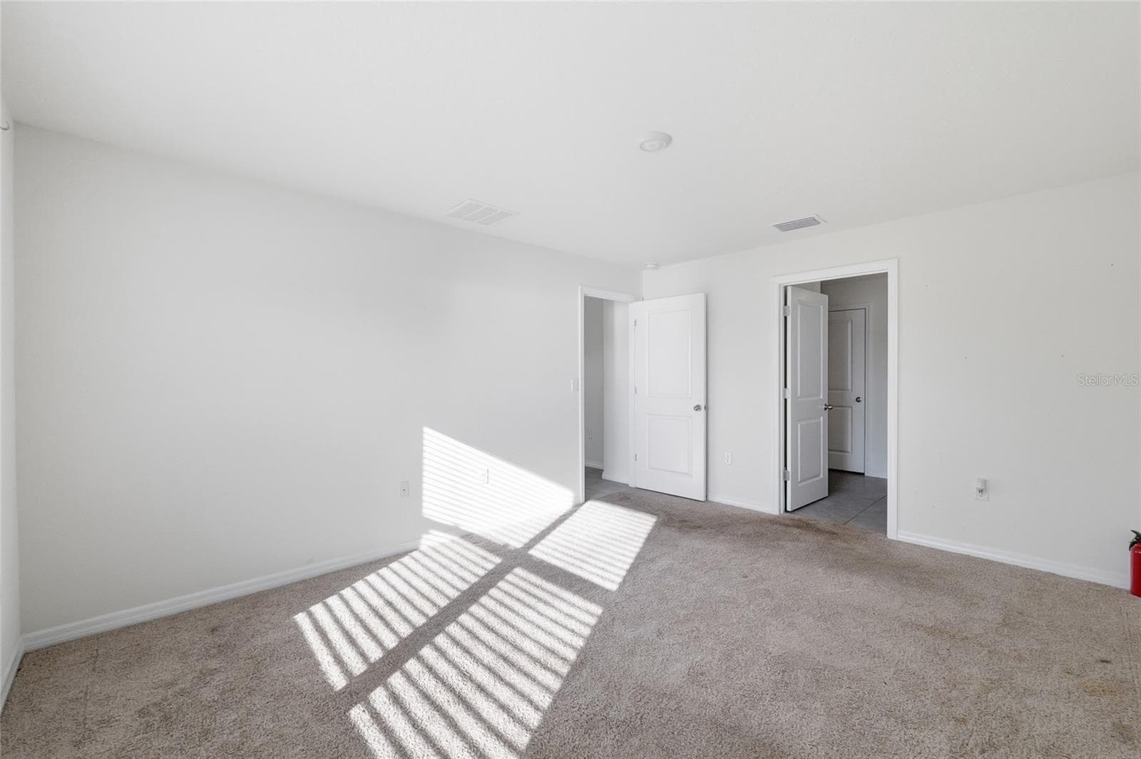 Single Family Residence at 11805 DOWNY BIRCH DR, RIVERVIEW, photo 24 of 45